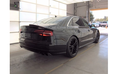 audi-s8 - 5