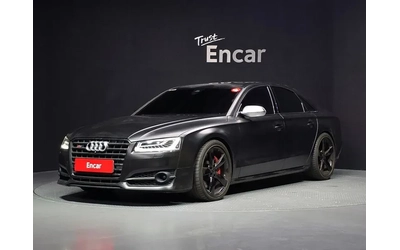 audi-s8 - 1