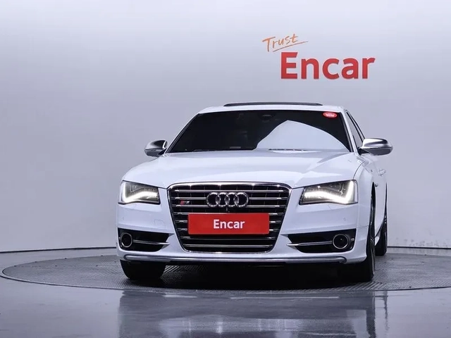 Audi S8 4.0 TFSI Quattro - автомобили, коли, обяви за нови и употребявани 2