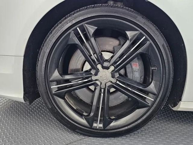 Audi S8 4.0 TFSI Quattro - автомобили, коли, обяви за нови и употребявани 4