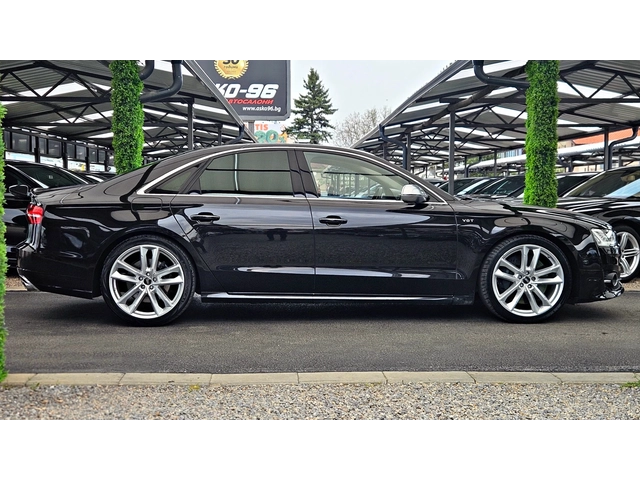 Audi S8 PLUS/ABT700PS/MATRIX/360CAM/DISTR/МАСАЖ/ОБДУХ/ВАКУ - автомобили, коли, обяви за нови и употребявани 3