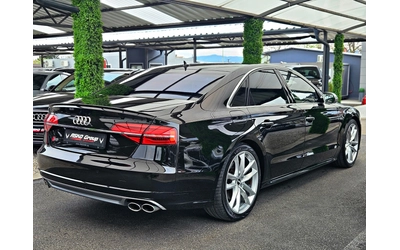 audi-s8 - 4