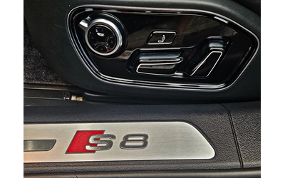 Audi S8 ! PLUS/CERAMIC/DISTR/360CAM/МАСАЖ/ОБДУХ/ВАКУУМ/LIZ - автомобили, коли, обяви за нови и употребявани 11
