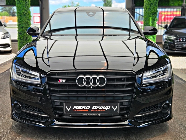 Audi S8 ! PLUS/CERAMIC/DISTR/360CAM/МАСАЖ/ОБДУХ/ВАКУУМ/LIZ - автомобили, коли, обяви за нови и употребявани 1