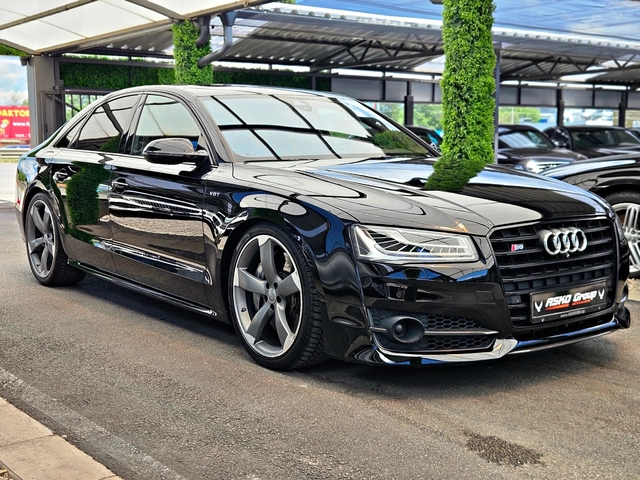 Audi S8 ! PLUS/CERAMIC/DISTR/360CAM/МАСАЖ/ОБДУХ/ВАКУУМ/LIZ - автомобили, коли, обяви за нови и употребявани 2