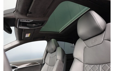 Audi S8 * CARBON* CERAMIC BRAKE* B&O* PANO* 360* - автомобили, коли, обяви за нови и употребявани 12