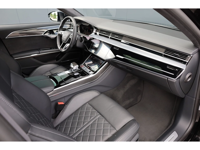 Audi S8 * CARBON* CERAMIC BRAKE* B&O* PANO* 360* - автомобили, коли, обяви за нови и употребявани 14