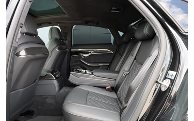 Audi S8 * CARBON* CERAMIC BRAKE* B&O* PANO* 360* - автомобили, коли, обяви за нови и употребявани 16