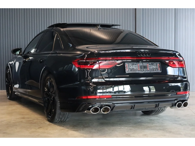 Audi S8 * CARBON* CERAMIC BRAKE* B&O* PANO* 360* - автомобили, коли, обяви за нови и употребявани 5