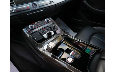 Audi S8 Matrix/4.0TFSI/Carbon/Bose/Камера/Side Assist/ - автомобили, коли, обяви за нови и употребявани 11