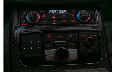 Audi S8 Matrix/Bose/Обдухване/Quattro/Алкантар - автомобили, коли, обяви за нови и употребявани 11