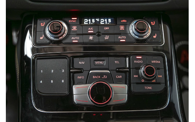 Audi S8 Plus/Bang&Olufsen/Exclusive/HuD/Камера 360/Карбон/Керамика - автомобили, коли, обяви за нови и употребявани 11