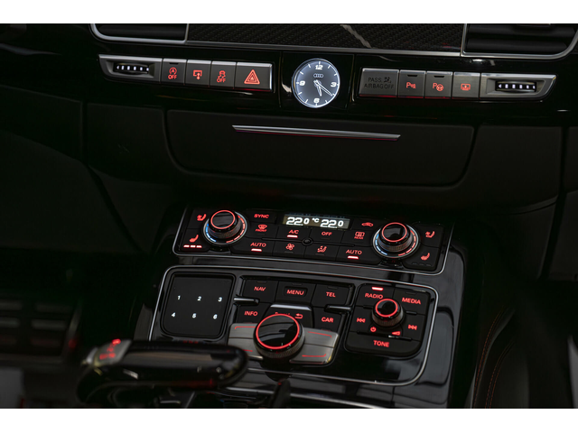 Audi S8 PLUS/Bang&Olufsen/RSE/HuD/Камера/ - автомобили, коли, обяви за нови и употребявани 9