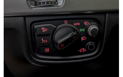 Audi S8 PLUS/Exclusive/RSE/B&O/Distr./Камера 360/Kерамика - автомобили, коли, обяви за нови и употребявани 13