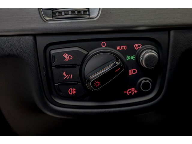 Audi S8 PLUS/Exclusive/RSE/B&O/Distr./Камера 360/Kерамика - автомобили, коли, обяви за нови и употребявани 13