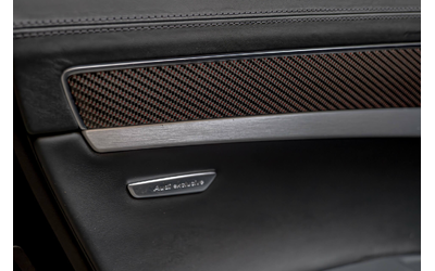 Audi S8 PLUS/Exclusive/RSE/B&O/Distr./Камера 360/Kерамика - автомобили, коли, обяви за нови и употребявани 8