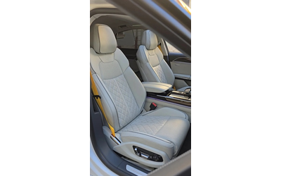 Audi S8 S8 4.0 TFSI V8 Mild Hybrid Quattro - автомобили, коли, обяви за нови и употребявани 11