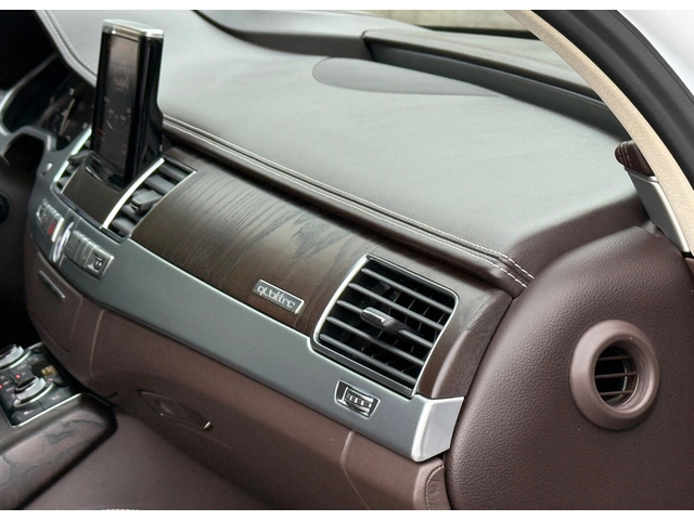 Audi S8 S8 4.0 TFSI V8 Quattro - автомобили, коли, обяви за нови и употребявани 8