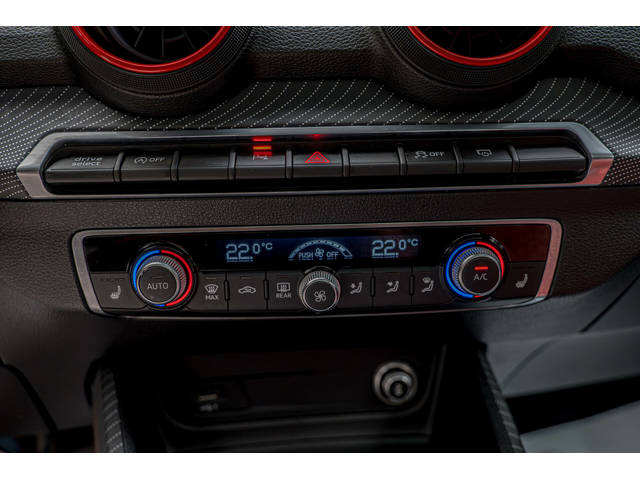 Audi SQ2 2.0TFSI/Quattro/Bang&Olufsen/Камера/HuD/Panorama - автомобили, коли, обяви за нови и употребявани 9