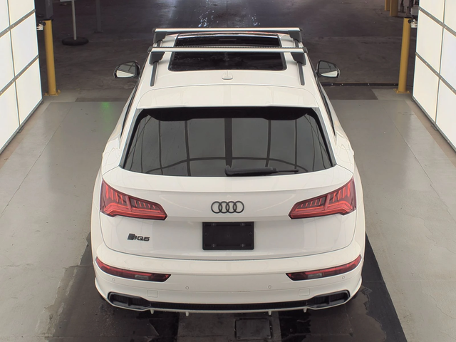 Audi SQ5 PRESTIGE* MATRIX* BLACK OPTIC* DISTRO* HEADUP* 360 - автомобили, коли, обяви за нови и употребявани 4