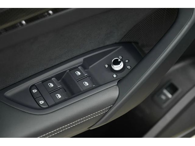 Audi SQ5 Technik * ТОП Оборудване * АвтоКредит* (ЦЕНА ДО БГ - автомобили, коли, обяви за нови и употребявани 7