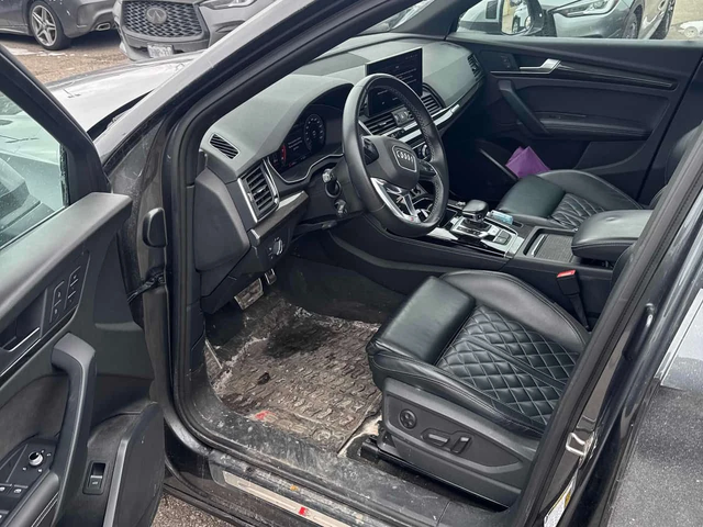 Audi SQ5 * Progressiv * CARBON* DISTRONIC* PANORAMA* - автомобили, коли, обяви за нови и употребявани 4