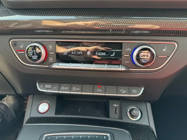Audi SQ5 PROGRESSIV QUATTRO - автомобили, коли, обяви за нови и употребявани 9