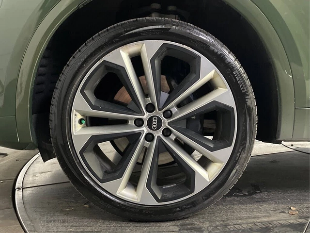 Audi SQ5 TECHNIK* BLACK OPTIC* B&O* DIS* ПАНО* КРАЙНА ЦЕНА - автомобили, коли, обяви за нови и употребявани 6