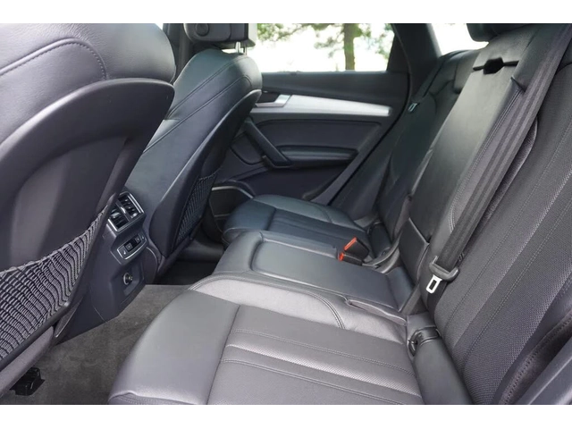 Audi SQ5 Technik Quattro* BANG & OLUFSEN* DISTRONIC* ХЕДЪП* - автомобили, коли, обяви за нови и употребявани 16