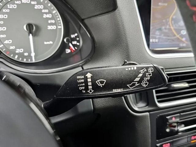 Audi SQ5 3.0 TDI Quattro - автомобили, коли, обяви за нови и употребявани 15