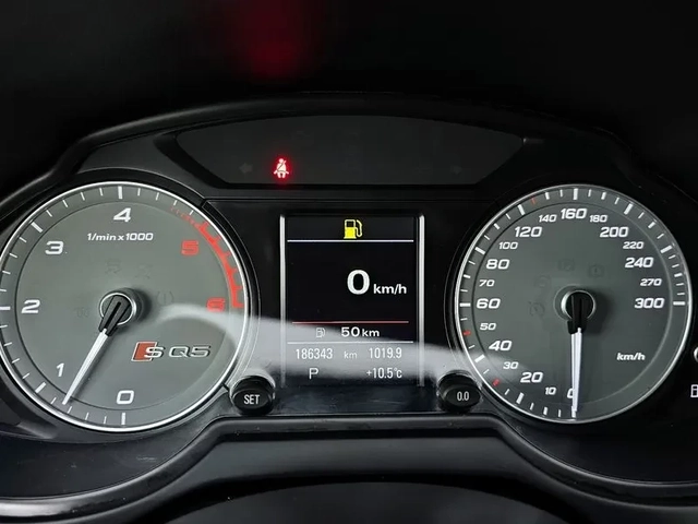 Audi SQ5 3.0 TDI Quattro - автомобили, коли, обяви за нови и употребявани 7