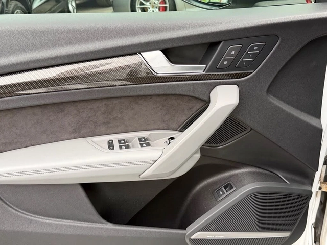 Audi SQ5 * TECHNIK* QUATTRO* TFSI* B&O* HUD* 360* DIS* - автомобили, коли, обяви за нови и употребявани 13