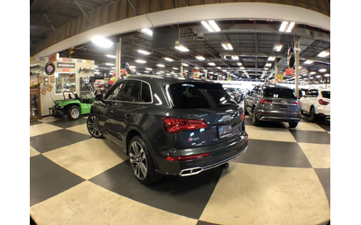 audi-sq5-technik-awd-leather-pan-roof-nav-b-spot-360-camera-all-wheel-drive - 4