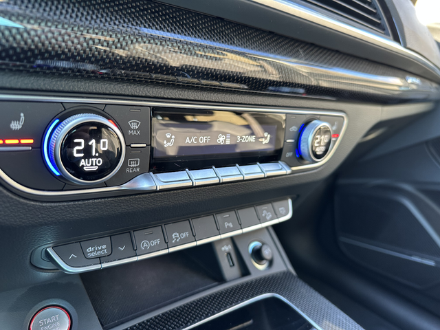 Audi SQ5 TFSI 356hp. allroad лизинг - автомобили, коли, обяви за нови и употребявани 13