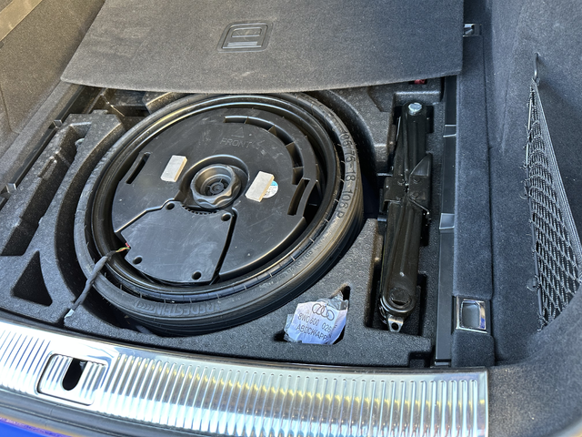 Audi SQ5 TFSI 356hp. allroad лизинг - автомобили, коли, обяви за нови и употребявани 7