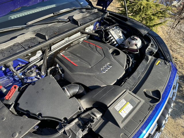 Audi SQ5 TFSI 356hp. allroad лизинг - автомобили, коли, обяви за нови и употребявани 8