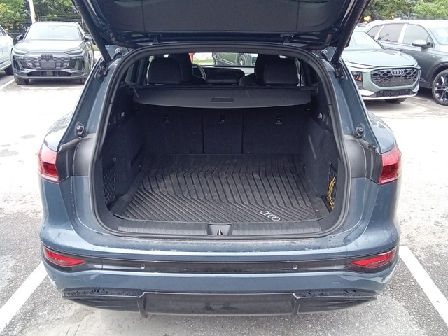 Audi SQ6 E-TRON N/A AWD - автомобили, коли, обяви за нови и употребявани 15