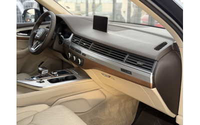 Audi SQ7 2018г* EXCLUSIVE* FULL MAX* 170.000KM* 6+ 1* - автомобили, коли, обяви за нови и употребявани 7