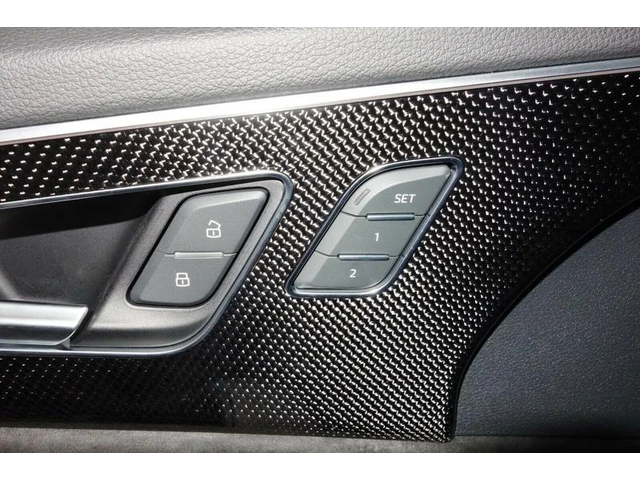 Audi SQ7 Facelift - автомобили, коли, обяви за нови и употребявани 12