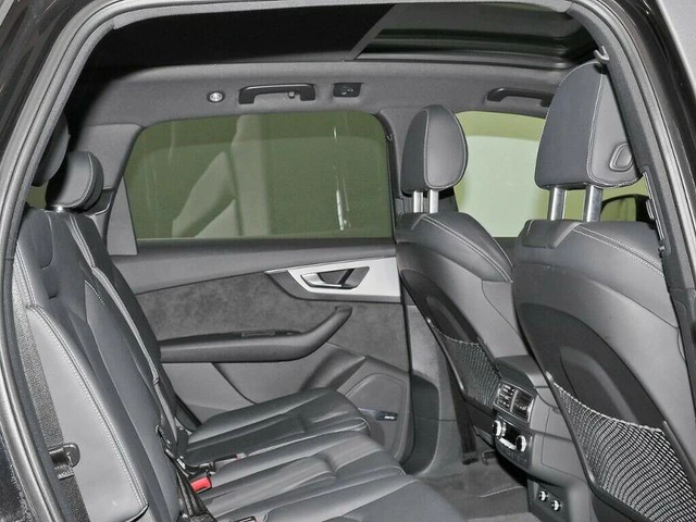 Audi SQ7 4.0 TDI quattro - автомобили, коли, обяви за нови и употребявани 9