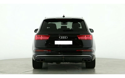 audi-sq7 - 2