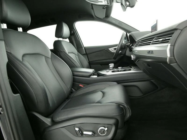 Audi SQ7 4.0 quattro - автомобили, коли, обяви за нови и употребявани 7