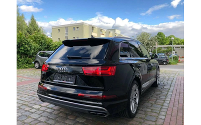 audi-sq7 - 5
