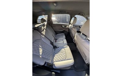Audi SQ7 - автомобили, коли, обяви за нови и употребявани 10