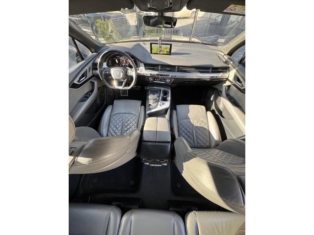 Audi SQ7 - автомобили, коли, обяви за нови и употребявани 12