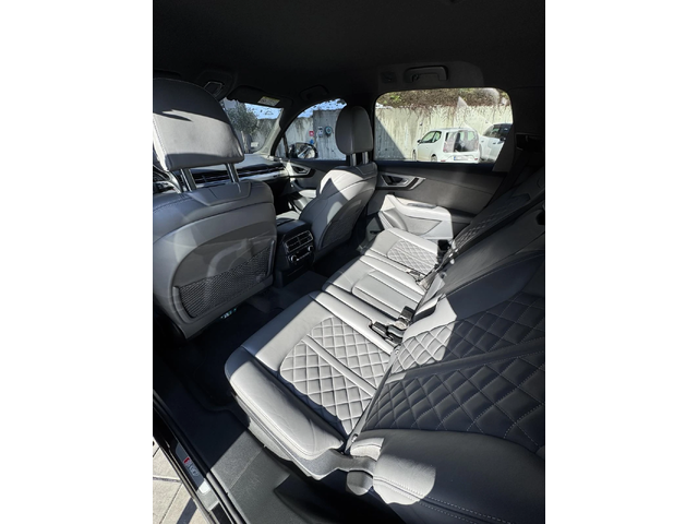Audi SQ7 - автомобили, коли, обяви за нови и употребявани 8