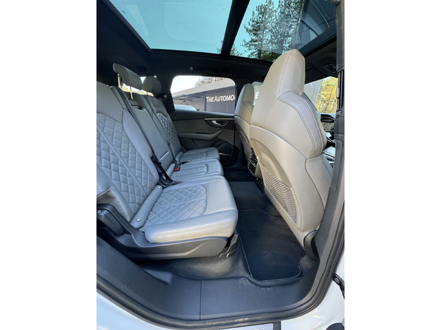Audi SQ7 4.0 S-Line - автомобили, коли, обяви за нови и употребявани 11