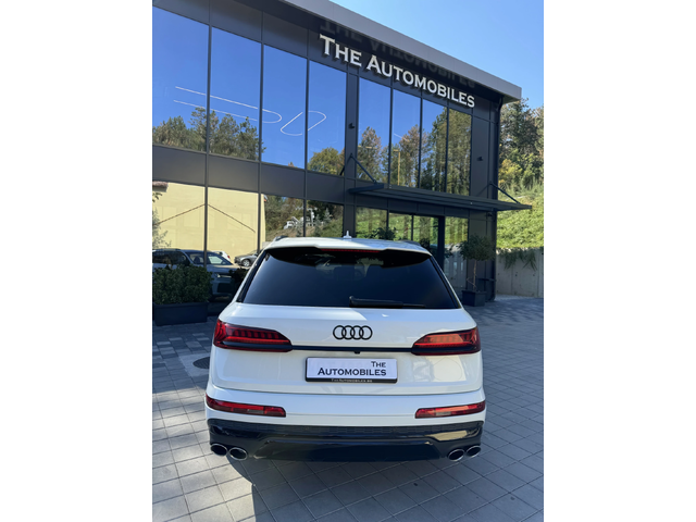 Audi SQ7 4.0 S-Line - автомобили, коли, обяви за нови и употребявани 4