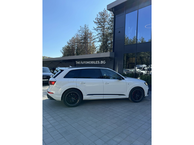 Audi SQ7 4.0 S-Line - автомобили, коли, обяви за нови и употребявани 7