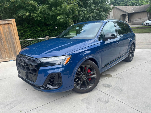 Audi SQ7 4.0L 8cyl AWD - автомобили, коли, обяви за нови и употребявани 0